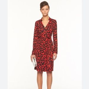 Diane Von Furstenburg lips wrap dress